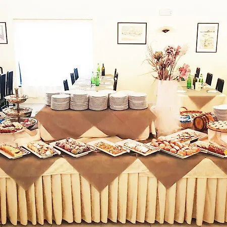 Piccadilly Μπελάρια-Ιτζέα Μαρίνα