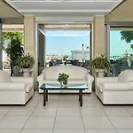 Ξενοδοχείο Piccadilly 3*