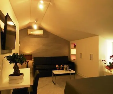 Szálloda Piccadilly 3*